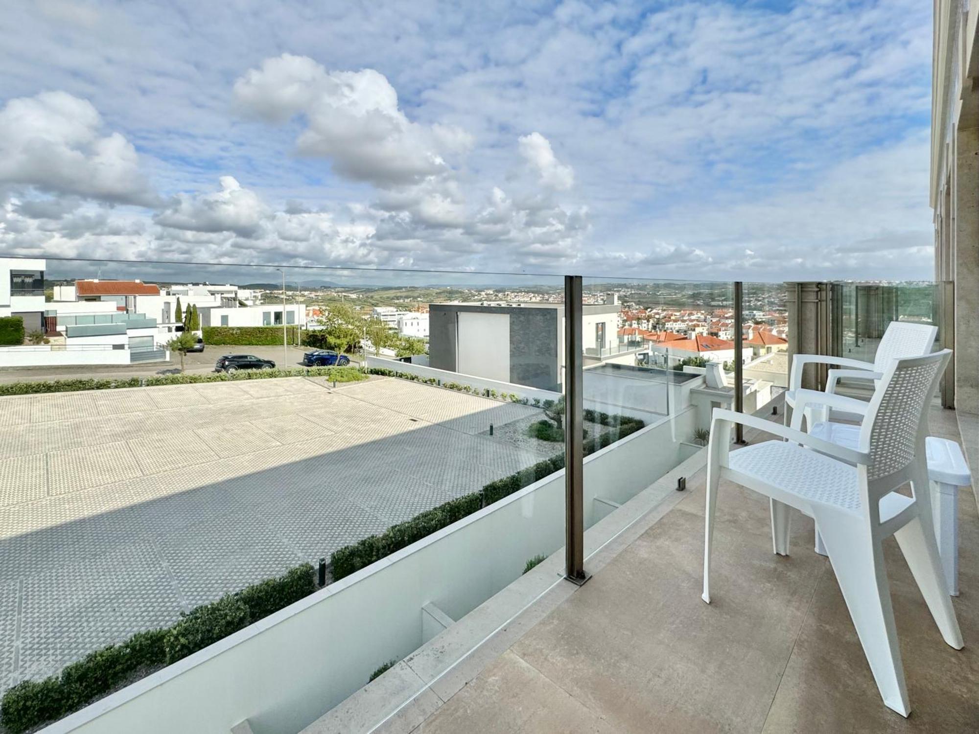 Ocean View Apartments Lourinhã Zimmer foto